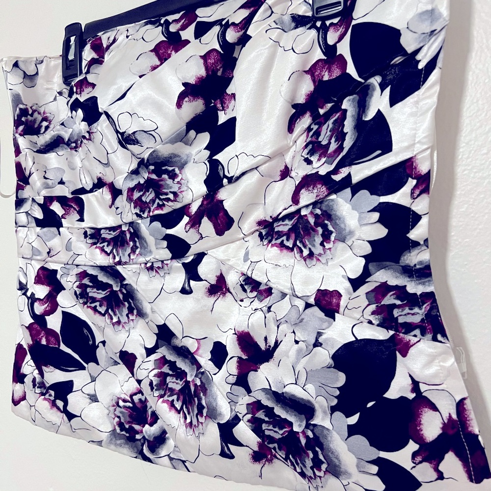 White House Black Market Corset